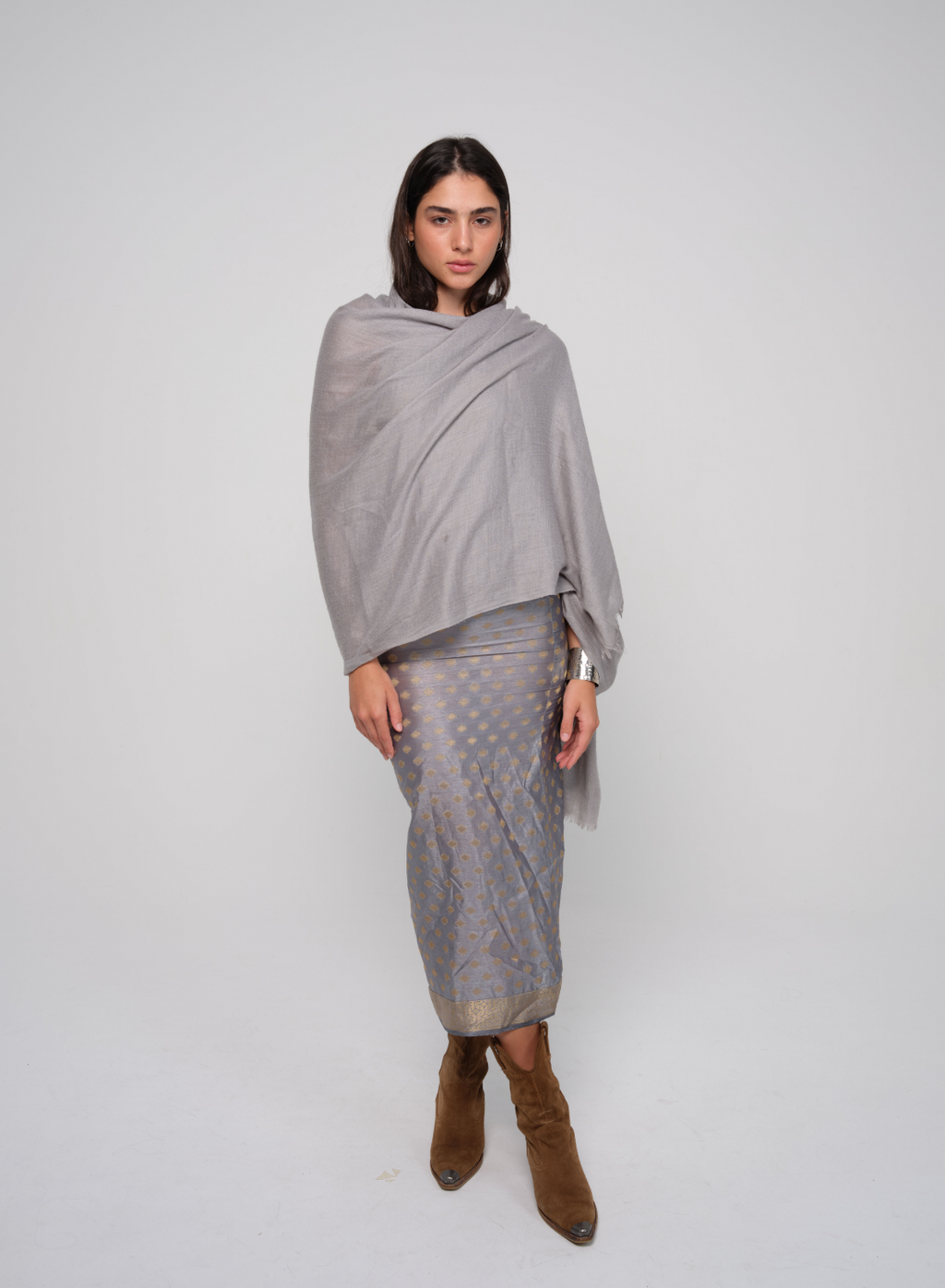 The Buddika set - grey